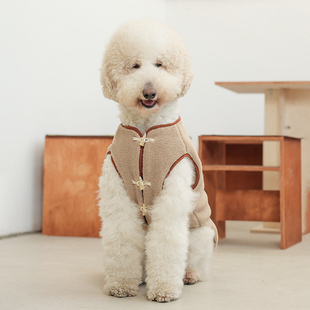 加厚羊羔毛大型犬衣服秋冬狗狗马甲拉布拉多金毛萨摩巨贵宠物衣服