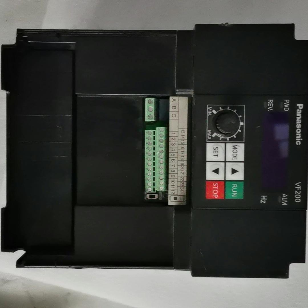 AVF200-0754 松下变频器 功率7.5kw 工控调速装置议价维修