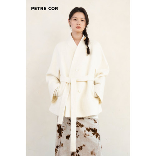 PETRECOR马海毛宽松V领羊毛大衣