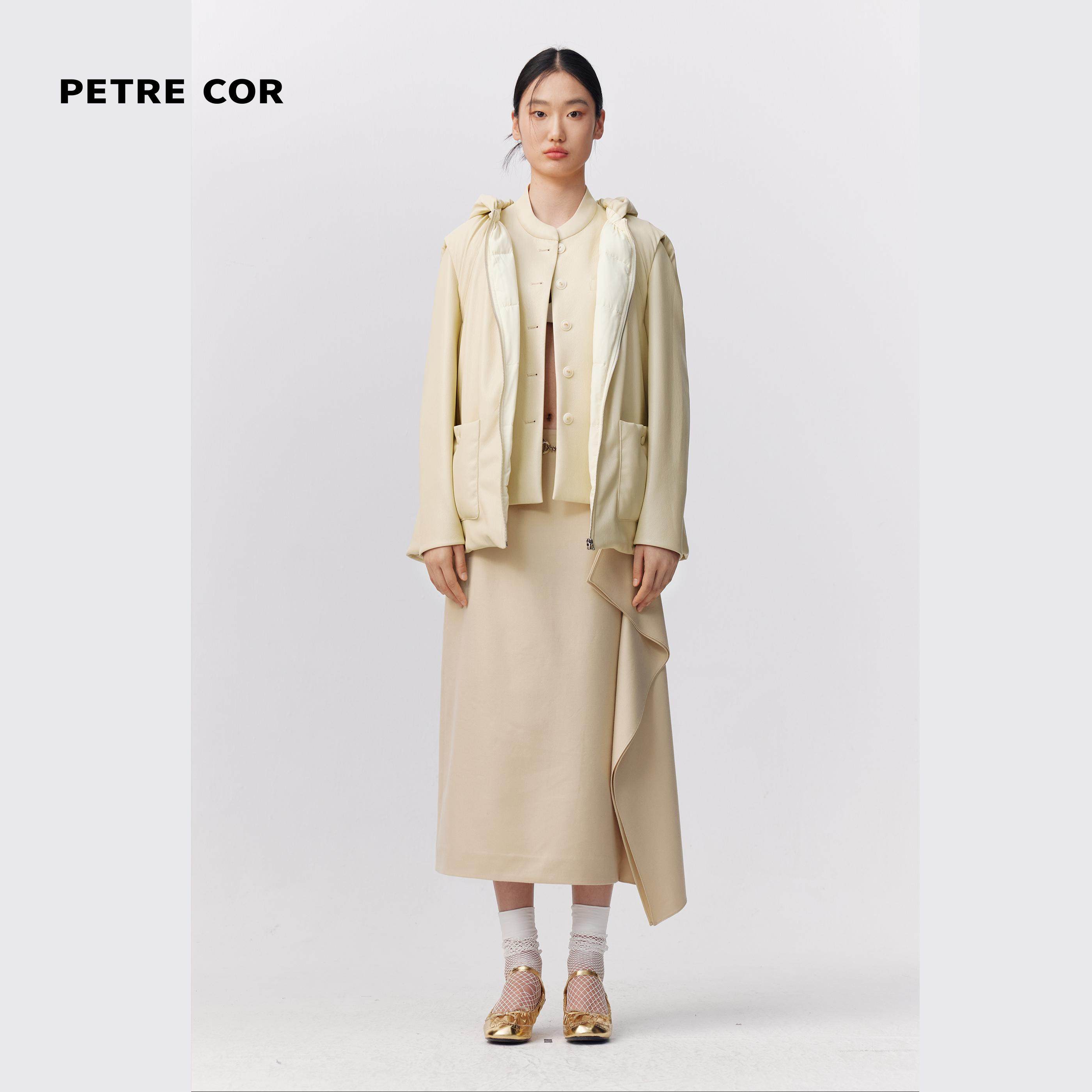 PETRE COR 独立设计师官方店24秋冬米色蛋白皮抽褶羽绒马甲
