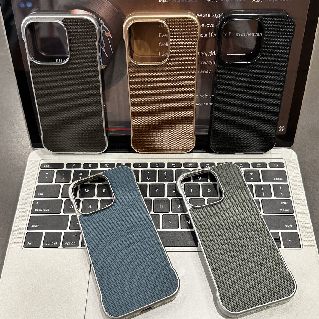 夏季散热无边框iPhone防摔手机壳