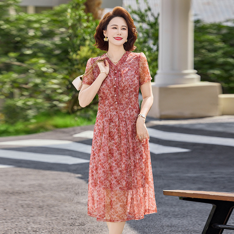 时尚V领短袖碎花连衣裙中老年女妈妈夏装气质显瘦中长款裙子洋气