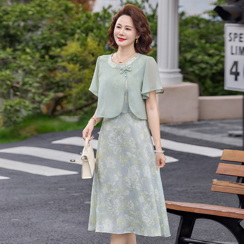 新中式妈妈夏装假两件短袖连衣裙女中老年夏季印花洋气裙子中长款