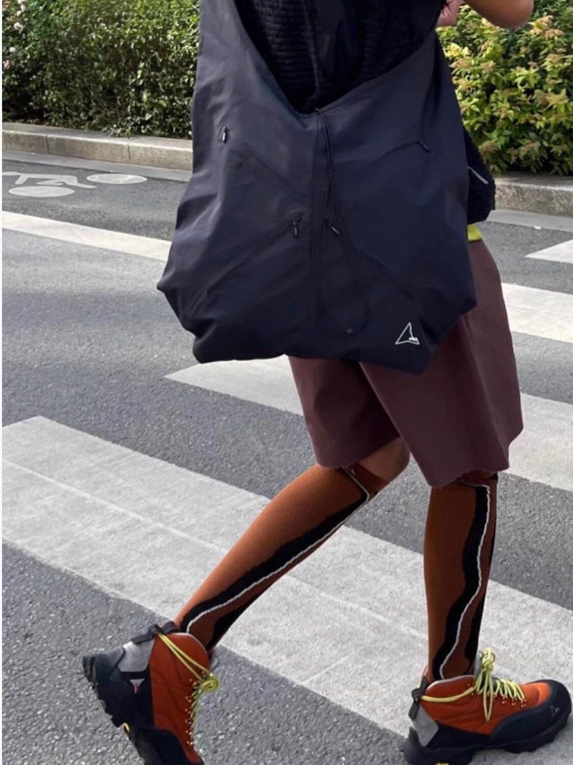 로하이킹 야외 지퍼 기능성 경량 여행 가방 마운틴 시리즈 어깨 크로스 바디 백 도시 통근 가방