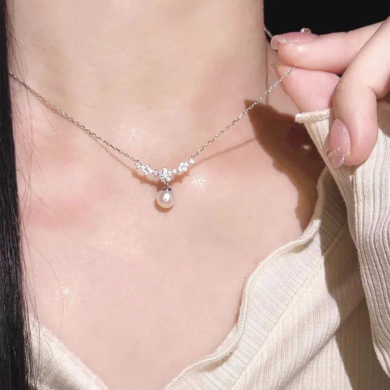 单颗小珍珠锆石项链女气质高级感名媛小众设计感日常百搭潮2024款