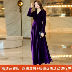 修身 V领纯色丝绒连衣裙妈妈款 显瘦小个子长裙子 秋冬长袖 2025新款