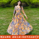 2025年春秋冬V领印花连衣裙收腰显瘦长裙妈妈款 小个子沙滩裙 短款