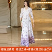 2025年春秋冬小个子妈妈款 连衣裙跳舞裙收腰显瘦旅游长裙子沙滩裙