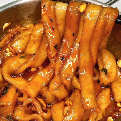 麻酱流汁宽粉土豆粉夜宵