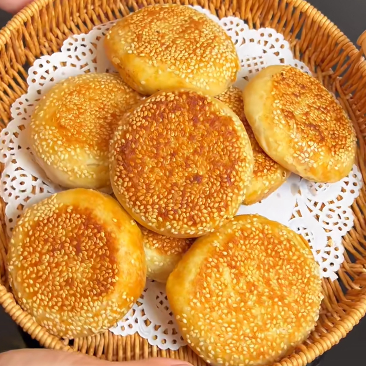 【京东包邮】椒盐芝麻烧饼速冻食品发面千层饼老式油酥烧饼芝麻