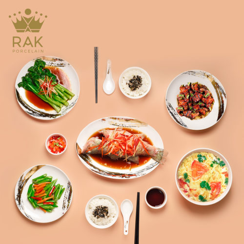 中式陶瓷餐具金色笔刷设计