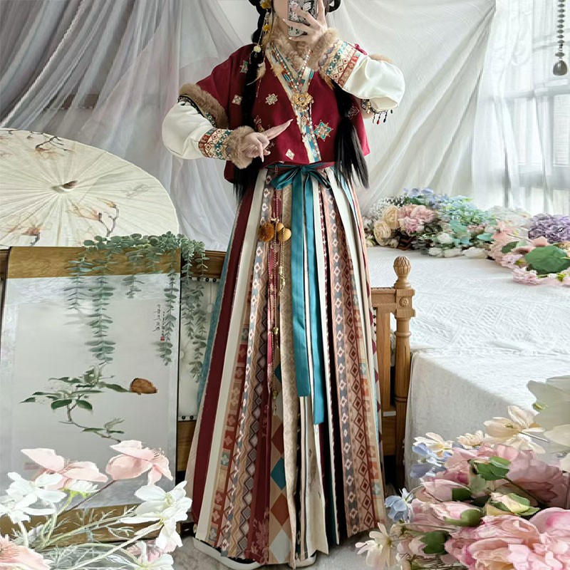 汉裳原创汉服【昭昭】异域风唐制加绒唐褙子汉服女齐腰日常秋冬款