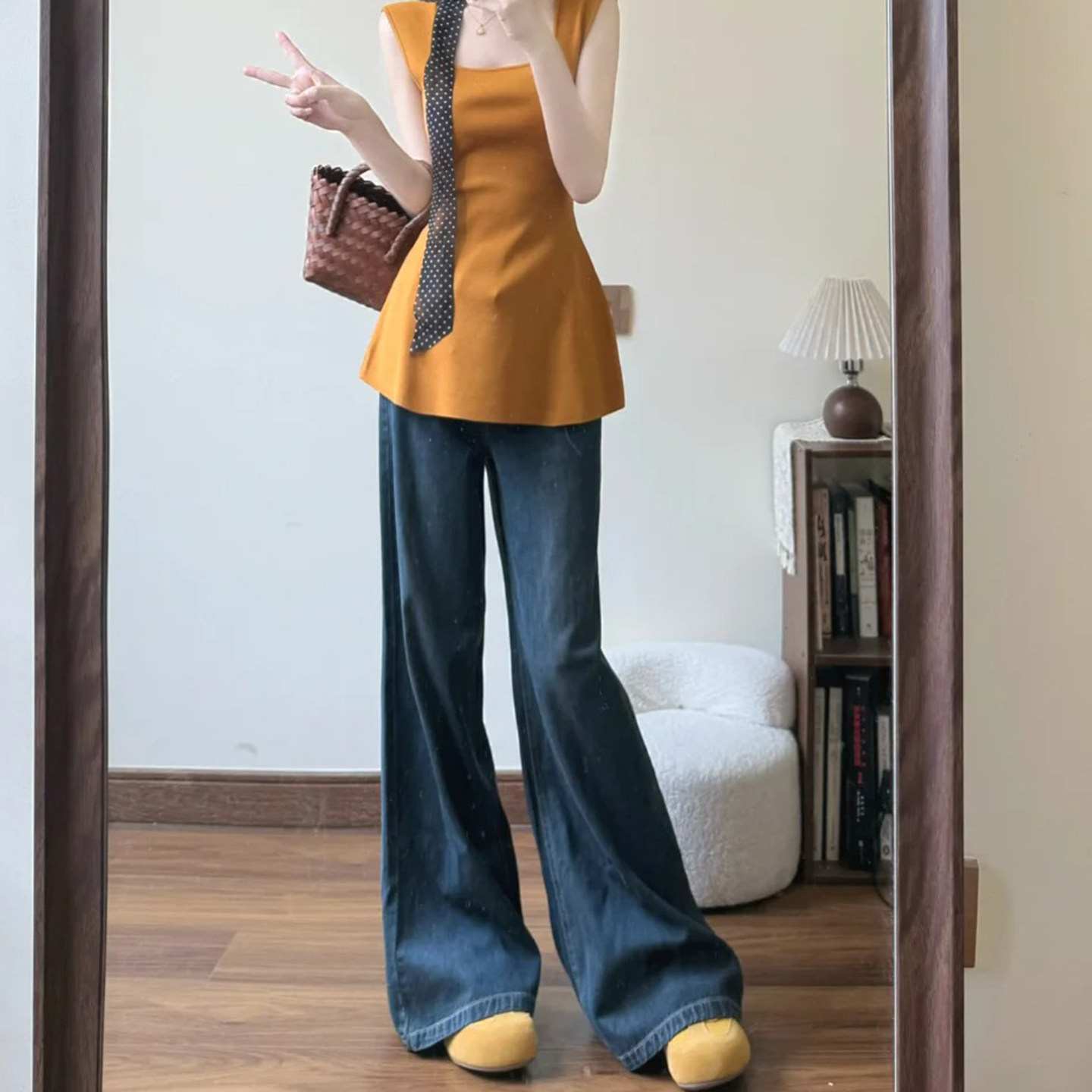 拉夏贝尔高腰小个子不贴腿微喇牛仔裤女2025夏季显瘦拖地马蹄裤子,女装/女士精品,牛仔裤,淘宝优惠券,粉丝福利购,淘宝优惠卷