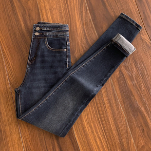 显瘦铅笔裤 弹力修身 子 女2026春秋新款 拉夏贝尔高腰双扣小脚牛仔裤