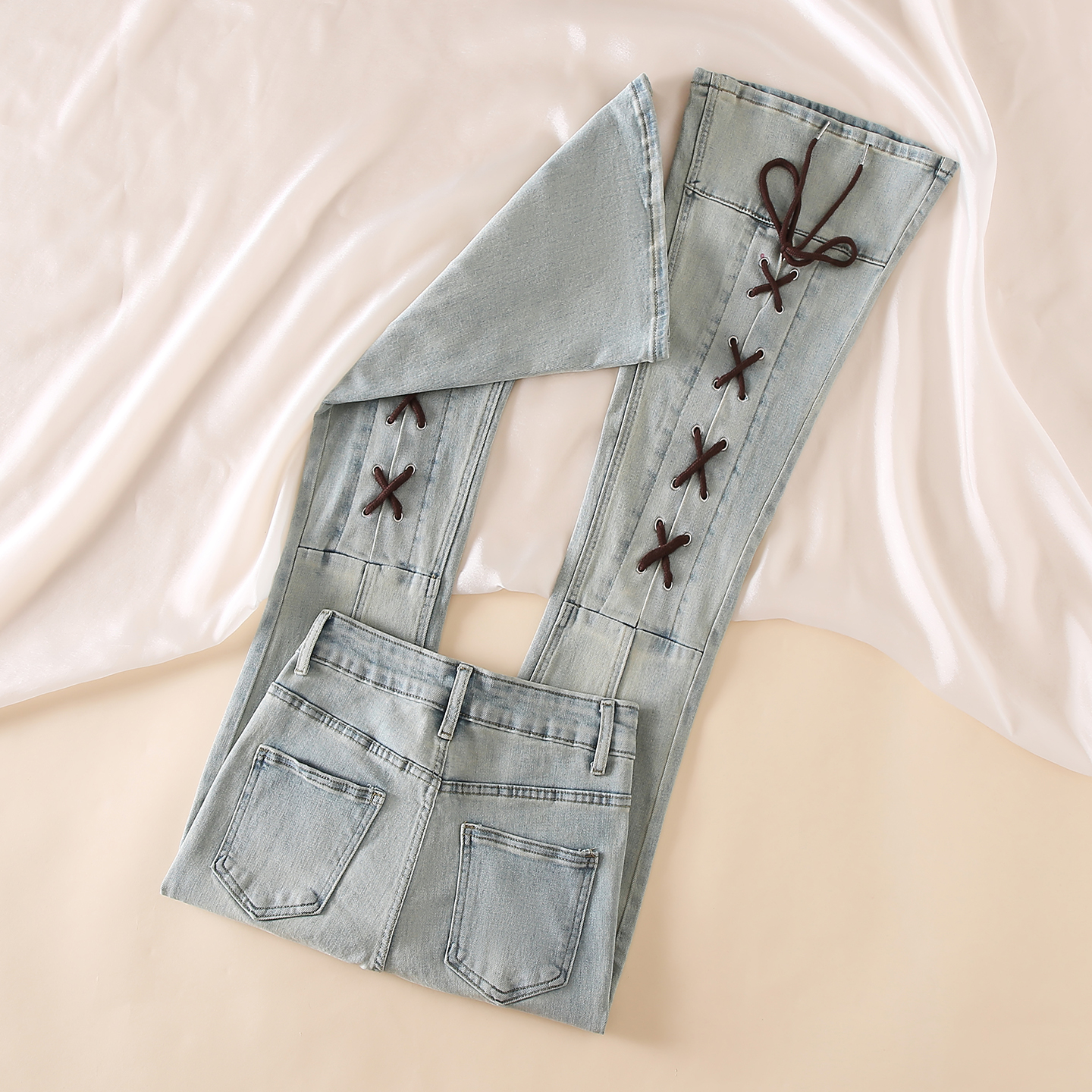 拉夏贝尔提臀喇叭裤女2025秋冬