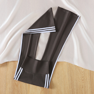 鲨鱼裤 拉夏贝尔2026新款 女高腰显瘦打底裤 外穿微喇瑜伽裤 弹力修身