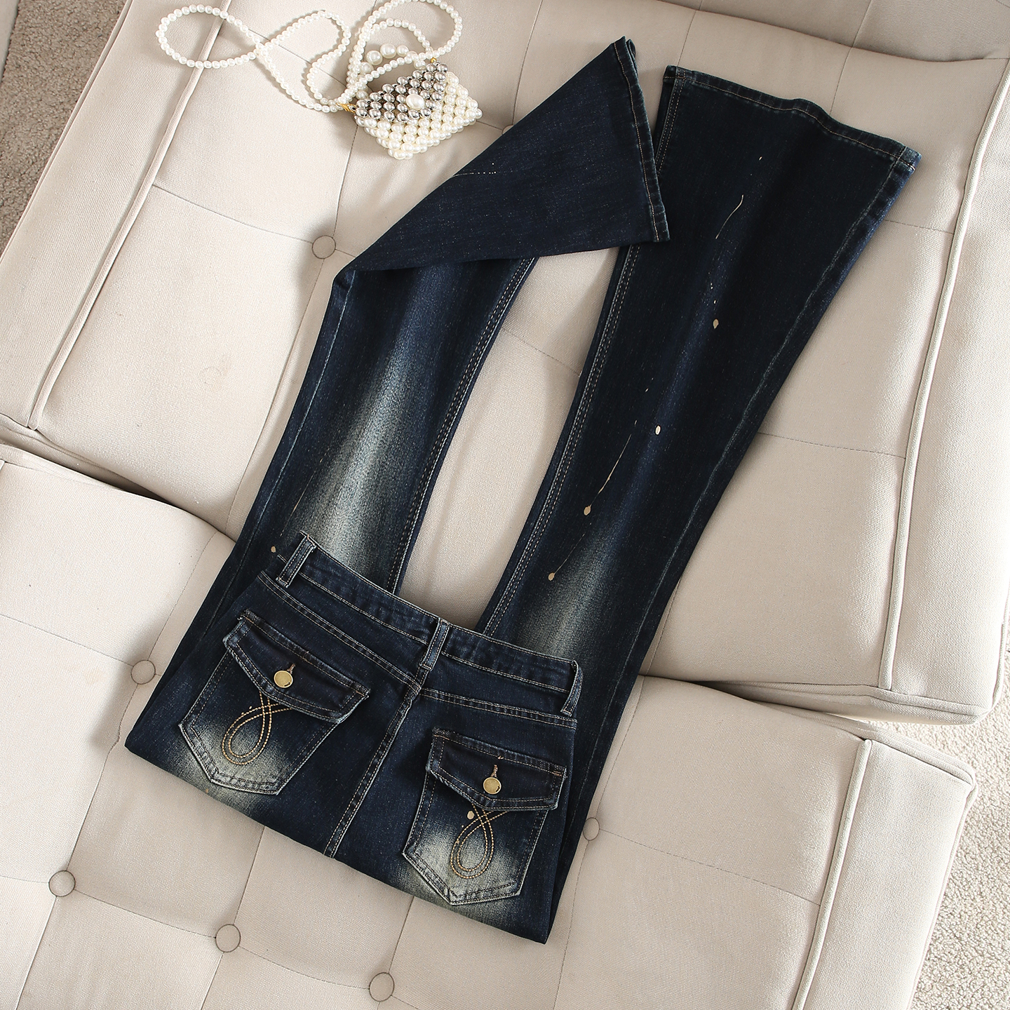 拉夏贝尔美式复古微喇牛仔裤女