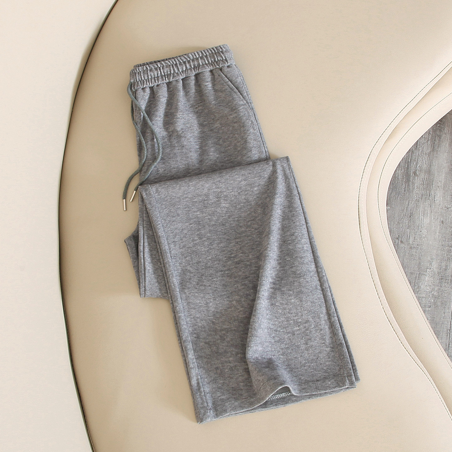 拉夏贝尔垂感花灰色糯米裤女秋2025新款宽松软糯休闲加绒阔腿裤,女装/女士精品,休闲裤,淘宝优惠券,粉丝福利购,淘宝优惠卷