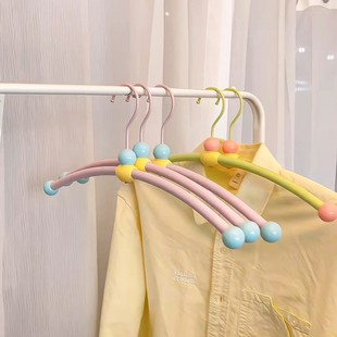 加粗稳固承重晾衣架多巴胺圆球挂衣架2026新款家用无痕防滑挂衣架