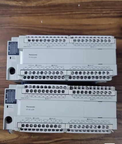 松下PLC AFPX0L60R-F AFPX0L60Rt0102 AFPX0L60MR-F AFPX0L60MR-F