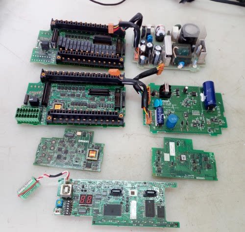 欧姆龙PLC CP1H-X40DT-D CP1H-X40DR-A 电源板IO板CPU板主板维修