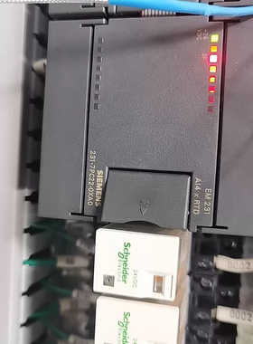 西门子EM2312CN 7PFpc0hd22pd32-0XA08 PLC AIq4/ai8*TCrtd 12bit