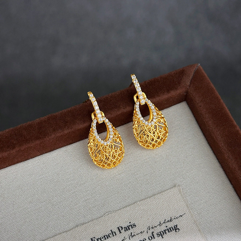 轻奢镂空魔法香囊越南沙金耳钉高级感仿真金大气时尚水滴耳环耳饰