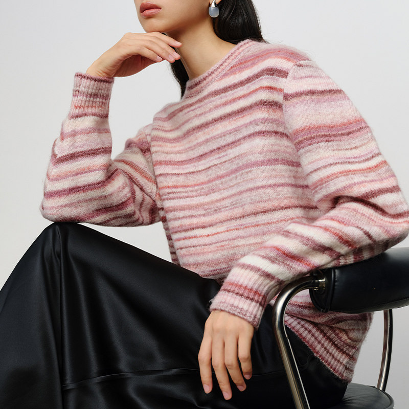 BLUEWEDIAN秋冬时尚花色条纹圆领毛衣女 慵懒加厚羊毛针织衫