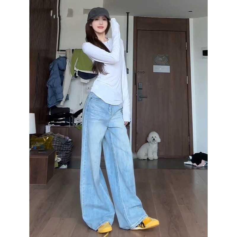 浅蓝色高腰阔腿牛仔裤子女直筒