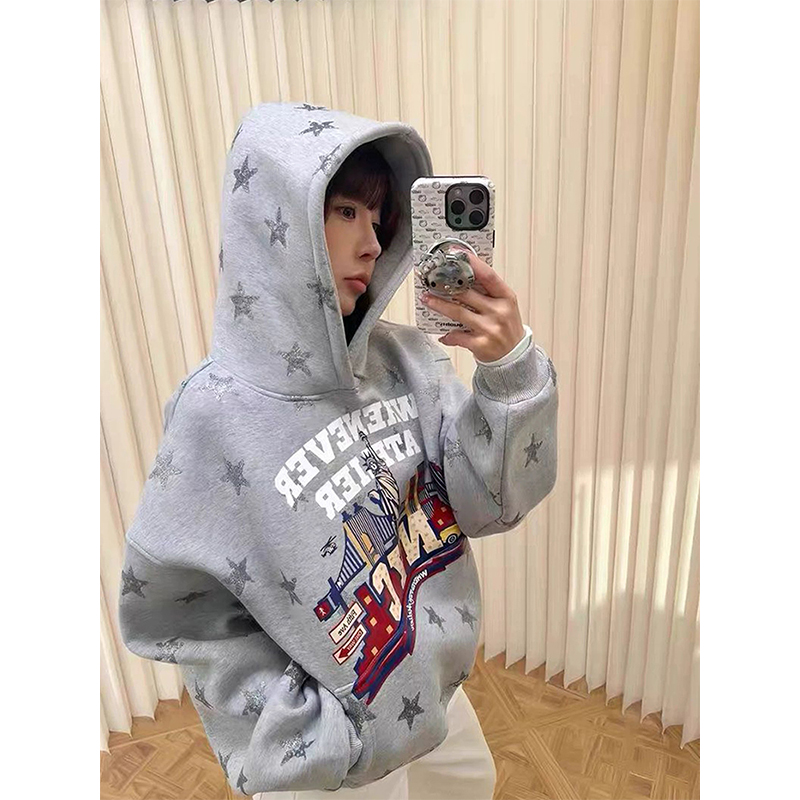 灰色满印星星闪粉连帽加绒卫衣女