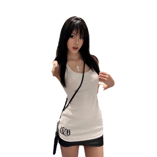白色无袖吊带背心女夏季外穿别致修身中长款甜辣妹设计感小众上衣
