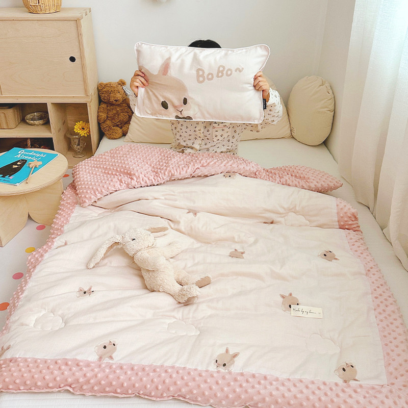 纱布豆豆毯婴儿毛毯春秋加厚冬季儿童毯子幼儿园四季宝宝盖小被子