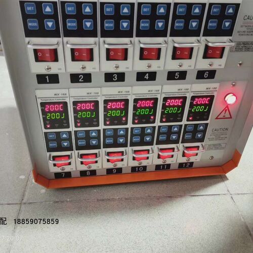 热流道智能防烧十二组温控仪注塑模具温控箱Hot电子式插卡表md18