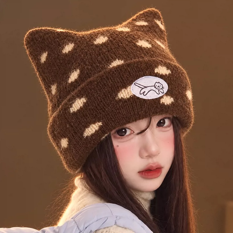 复古咖云朵刺绣猫耳朵针织毛线帽