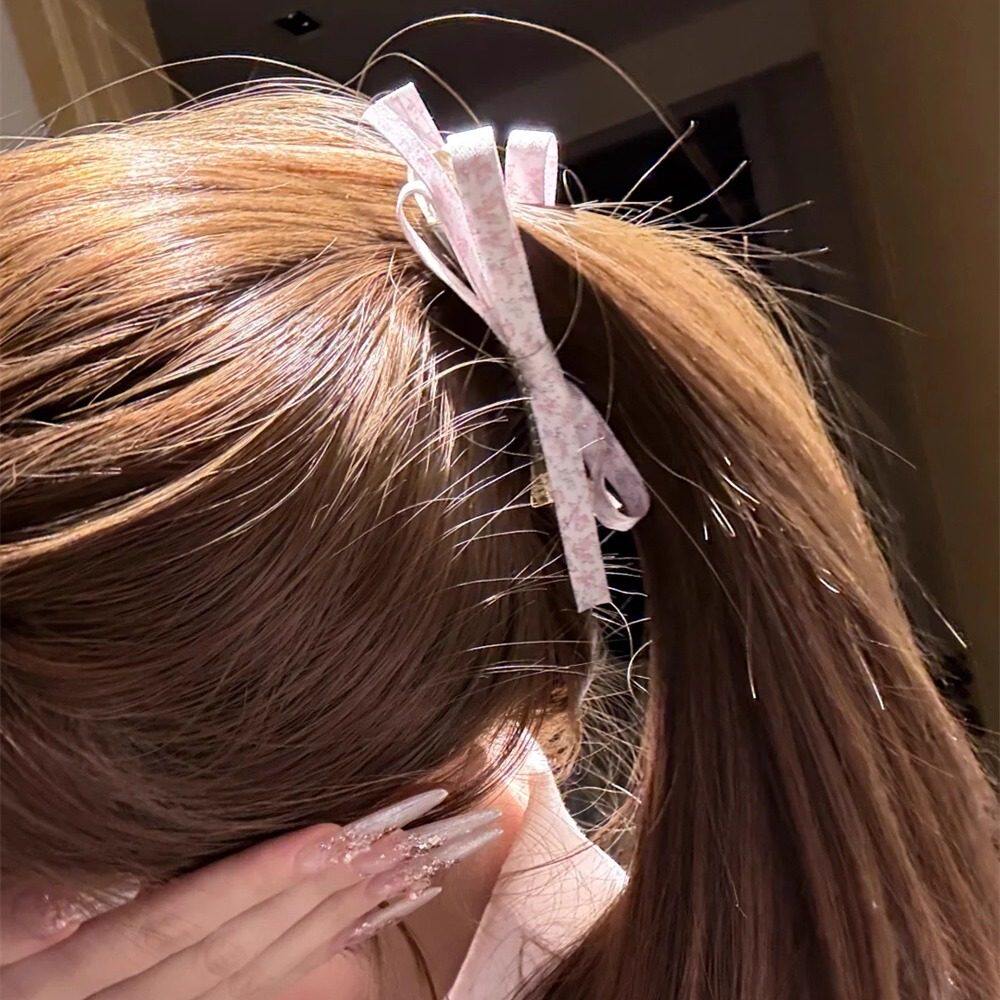少女粉小碎花蝴蝶结香蕉夹韩系