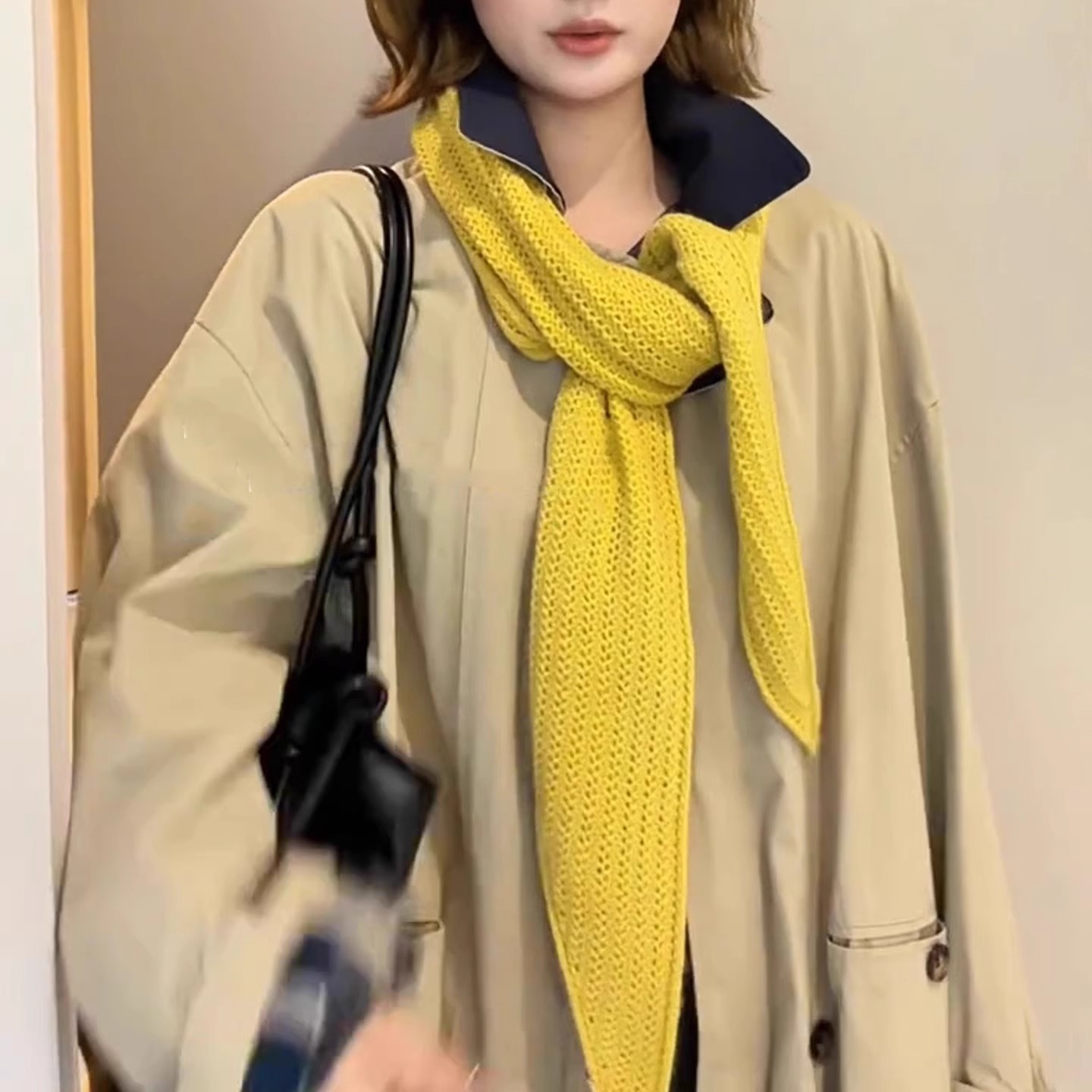 又在期待秋冬了~好明媚！慵懒镂空针织三角巾围巾秋保暖围脖披肩