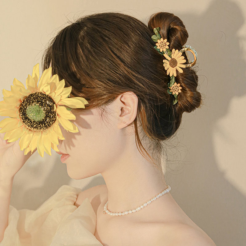 向日葵發夾后腦勺盤發抓夾高級感