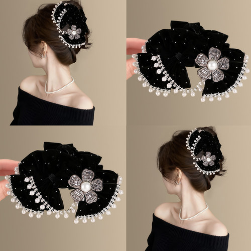 《绾梦花颂》黑丝绒花朵裙摆抓夹