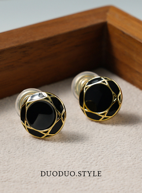 新款法式复古黑色滴油耳环女无耳洞蚊香盘耳夹轻奢小巧高级感耳饰