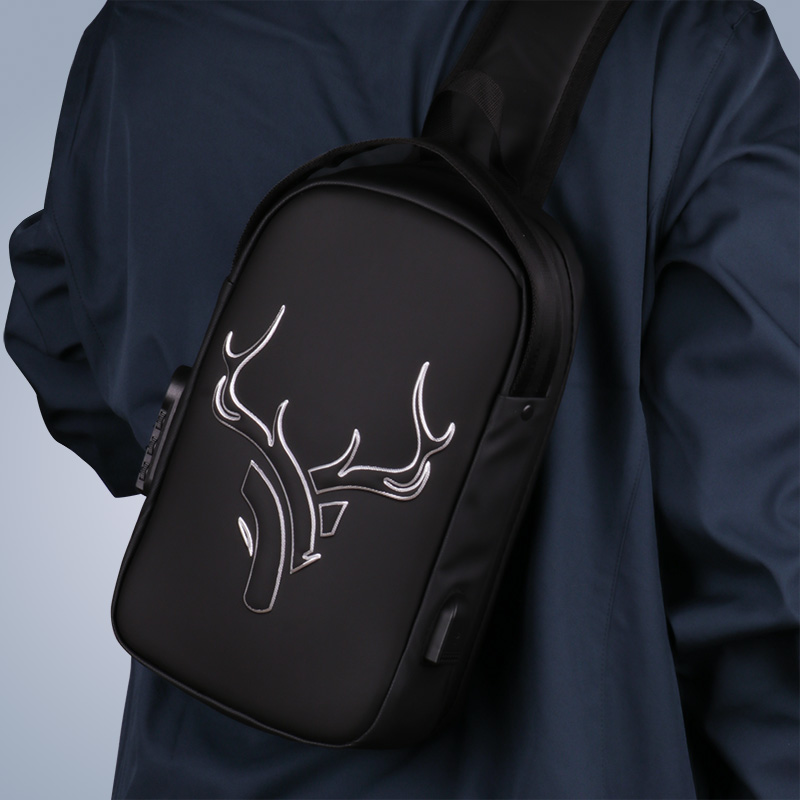 胸包男密码锁斜挎包商务手提包