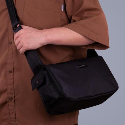 高级感单肩小号背包防水通勤包