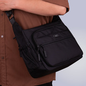 斜挎包牛津布男士 男士 单肩包2025新款 便携包大容量水杯架旅行小包