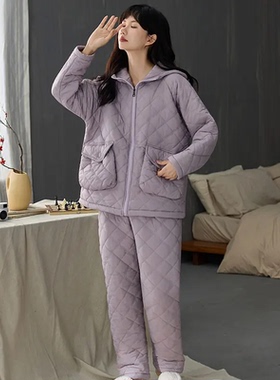 暖金博服饰防风防水紫色三层夹棉睡衣女家居服套装外穿冬加绒连帽