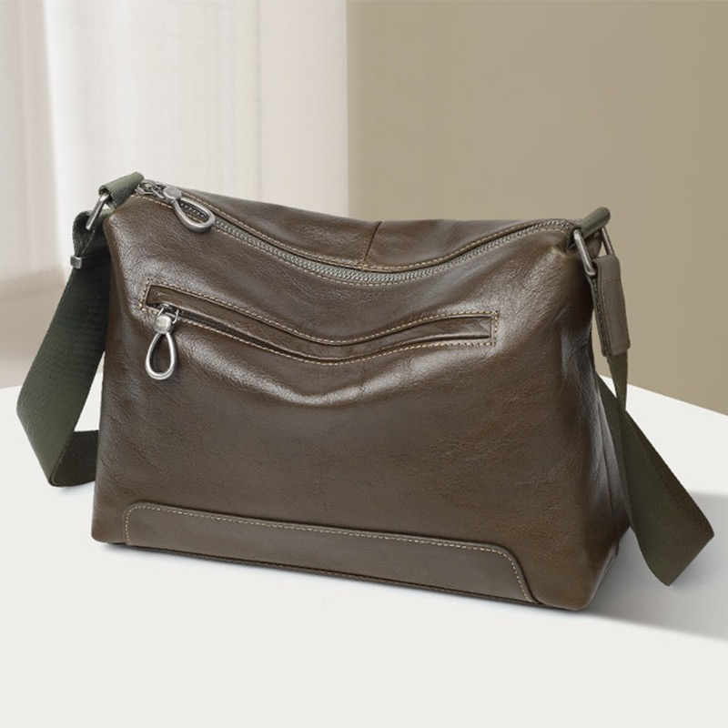 澳懿新男士头层牛皮单肩包真皮大容量斜挎包复古男包商务休闲潮牌