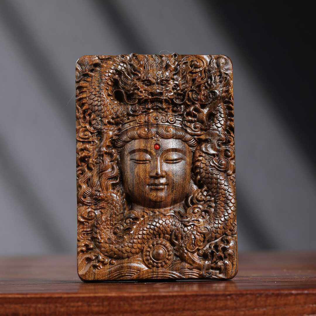 沉香木雕刻招财龙头观音牌项链平安吊坠佛牌无事牌天然老料男女款