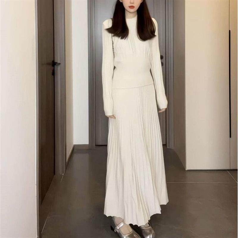 韩系慵懒风杏色针织连衣裙子女2026年时尚新款高级感内搭套装长裙,女装/女士精品,时尚套装,淘宝优惠券,粉丝福利购,淘宝优惠卷