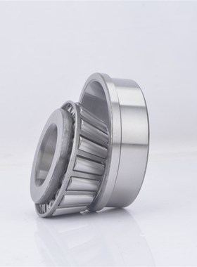 七类法兰带沿农机锥形轴承 L 30306 30308 30311 30312 30313 R