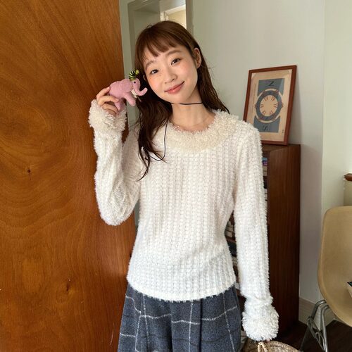 「晚茶白绒」拼毛领内搭打底衫