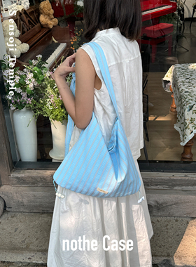 nothe Case「浅草风铃」夏日冰蓝色可调节斜跨托特包百搭小众布袋