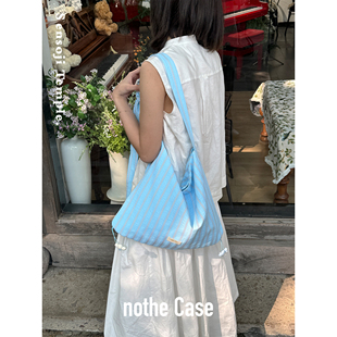 nothe Case「浅草风铃」夏日冰蓝色可调节斜跨托特包百搭小众布袋